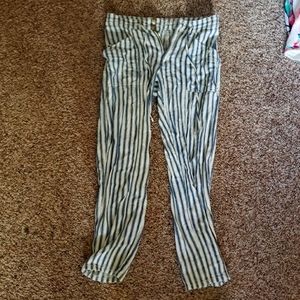 American Eagle  Striped Pants Size Medium